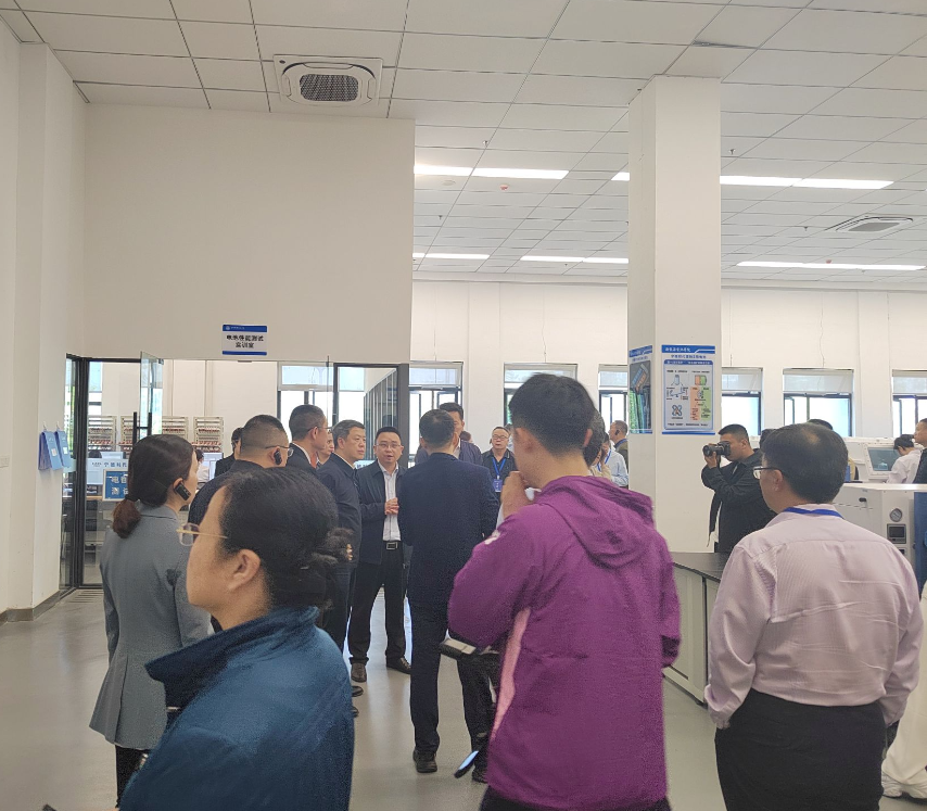 产教融合育匠心 校企协同谱新篇 —宁德时代企业导师到动力电...